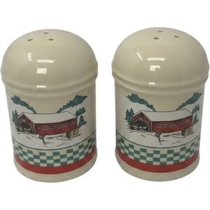 Vintage‎ Barn House Ceramic Salt and Pepper Shakers!  Cottage-Core Made by R.O.C